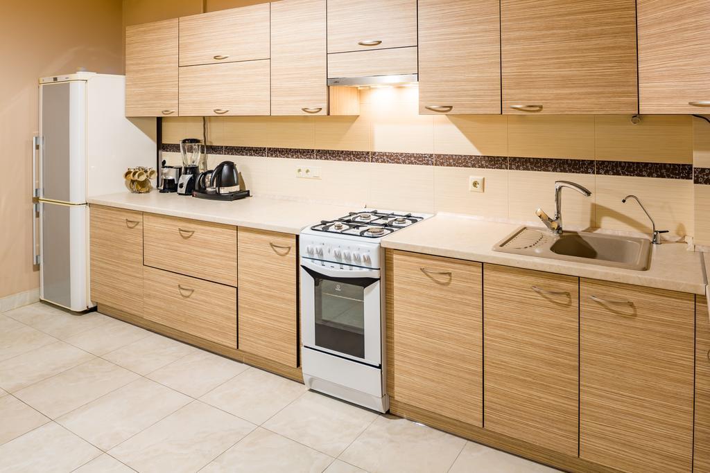 Apartments Alfa Tsekhova 1 Lviv Dış mekan fotoğraf