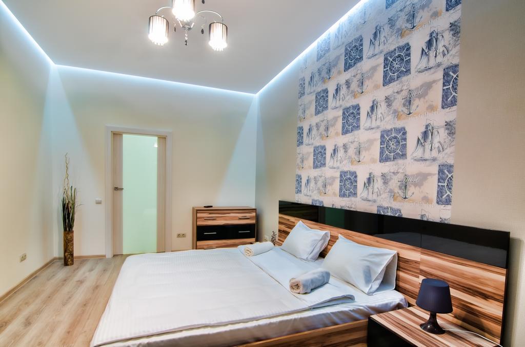 Apartments Alfa Tsekhova 1 Lviv Dış mekan fotoğraf